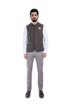 Load image into Gallery viewer, CHECKERED WAISTCOAT