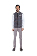 Load image into Gallery viewer, CHECKERED WAISTCOAT